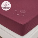 Cearșaf impermeabil cu elastic Lara 120/200/25 bordo